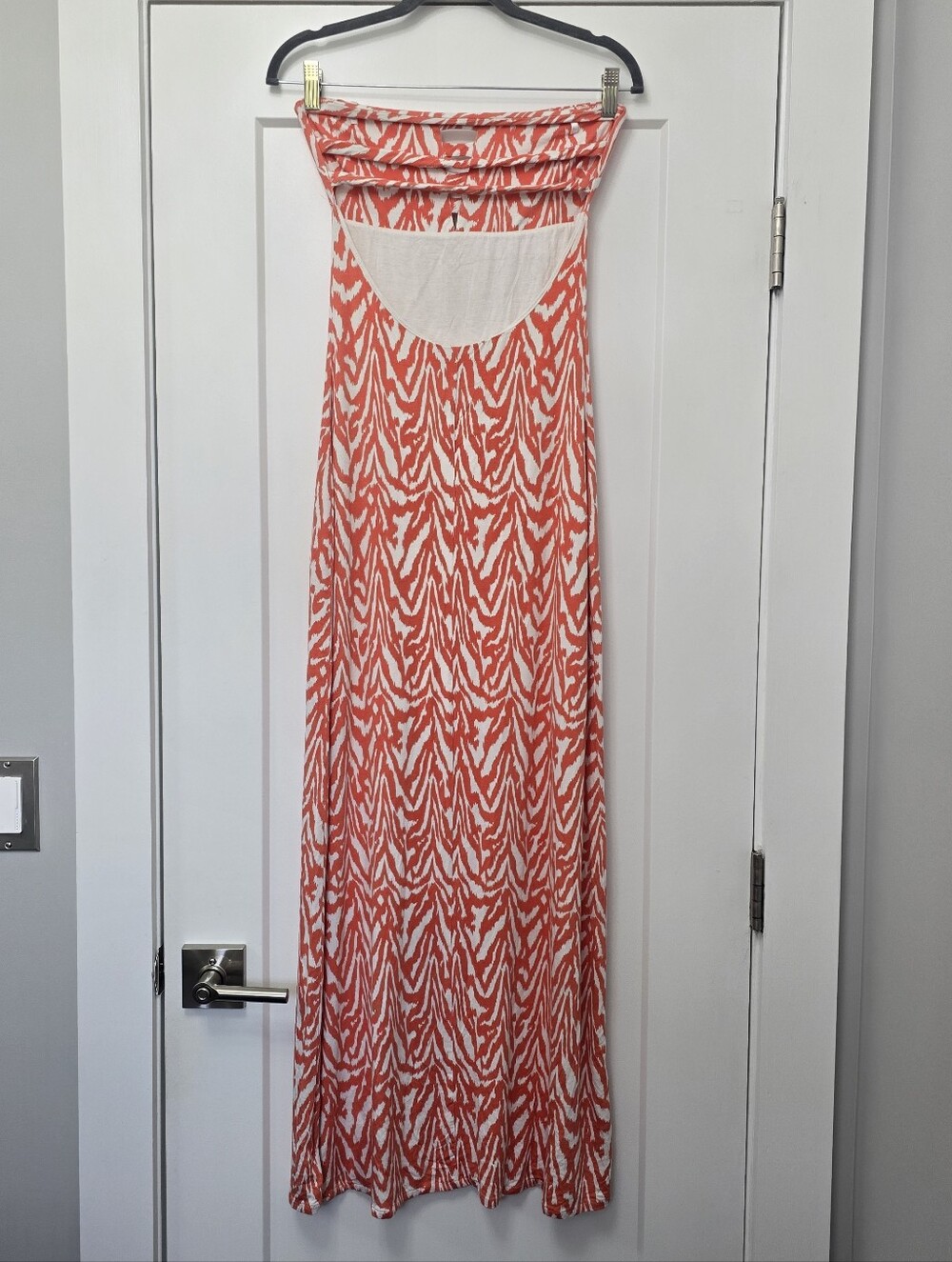 Bebe Strapless Coral Print Maxi Dress Size Small - Picture 4 of 7